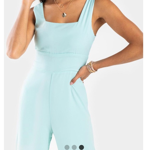 Francesca's Collections Pants - NWT Francesca's Jumpsuit Large Square Neck Romper